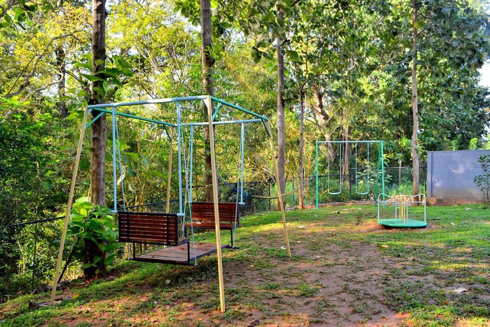 Kottawatta River Bank Resort Udawalawe Exterior foto