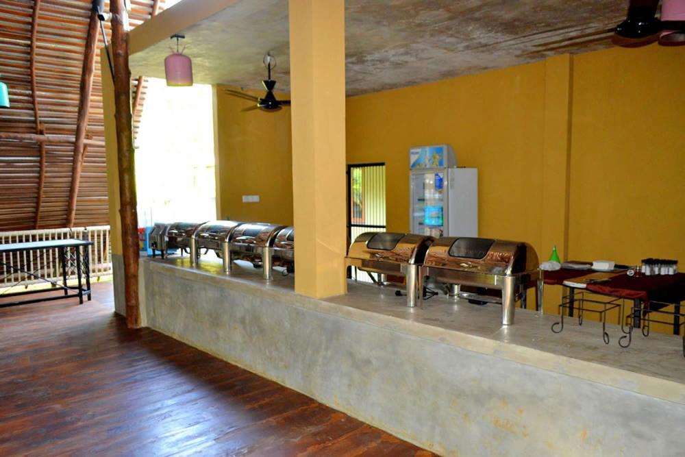 Kottawatta River Bank Resort Udawalawe Exterior foto